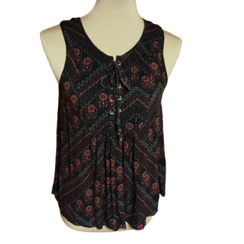 American Eagle BoHo lace up Chevron floral tank top